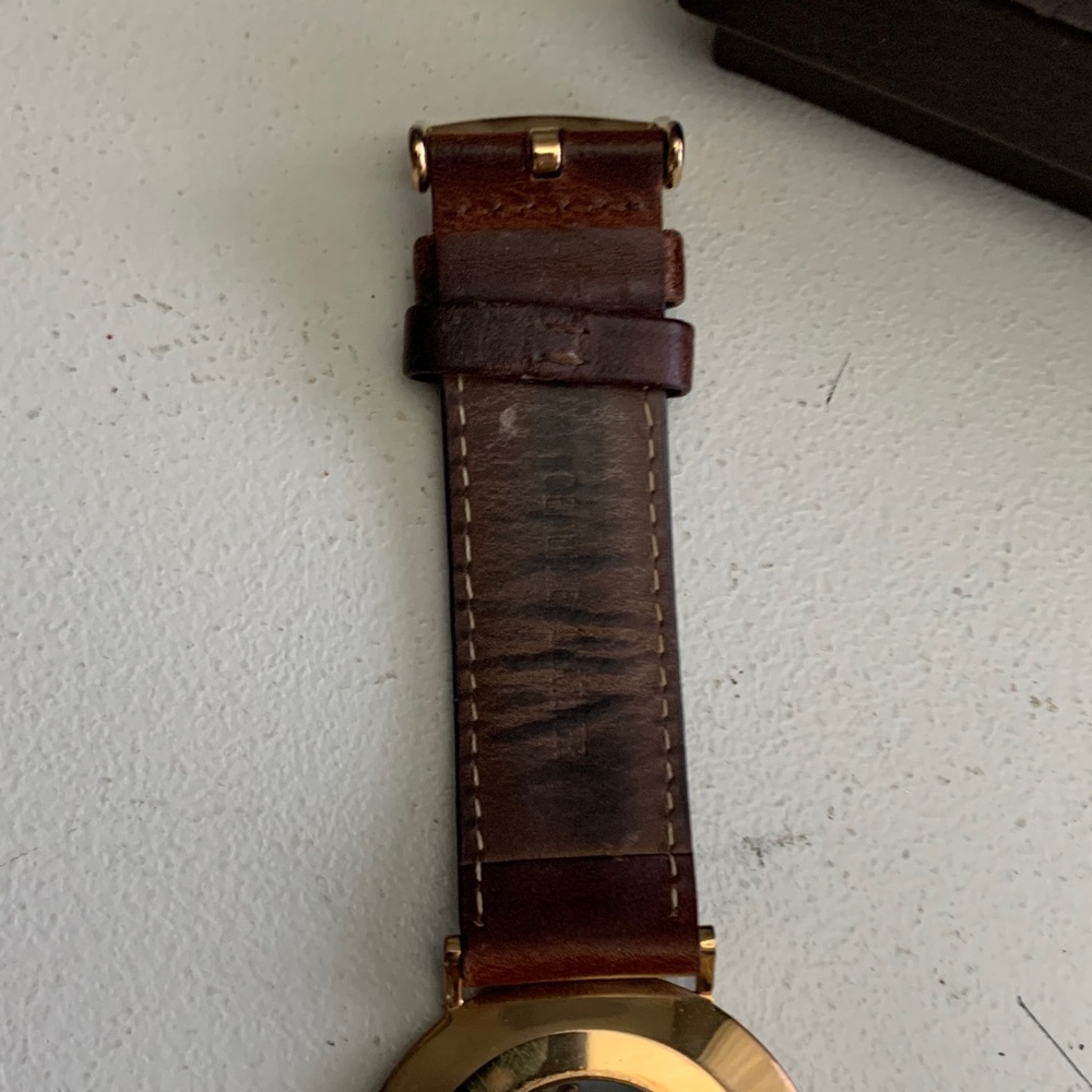 Daniel Wellington Classic White Dial Watch with Brown Leather Strap Rose Gold - Picture 5 of 11